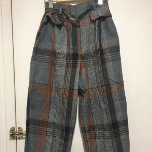 VINTAGE HIGH RISE PLAID CROPPED PANTS SIZE 2